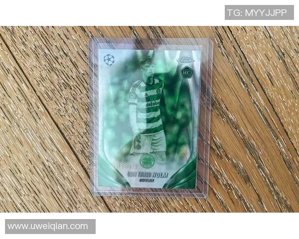 足球手提球星卡足球：重新定义球迷收藏与竞技体验的全新方式