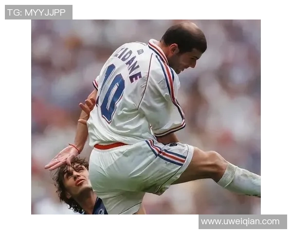 足球界那些因性格直率或脑袋一热做出离奇行为的球星盘点